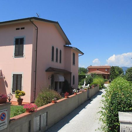 Affittacamere Villa Delia Lucques Extérieur photo